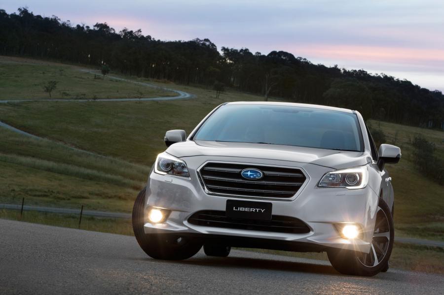  Subaru Liberty 3.6R 2014 года  (фото 9 из 12)